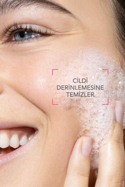 Nemsiz Ciltler İçin Dolgunlaştırıcı Bakım Seti